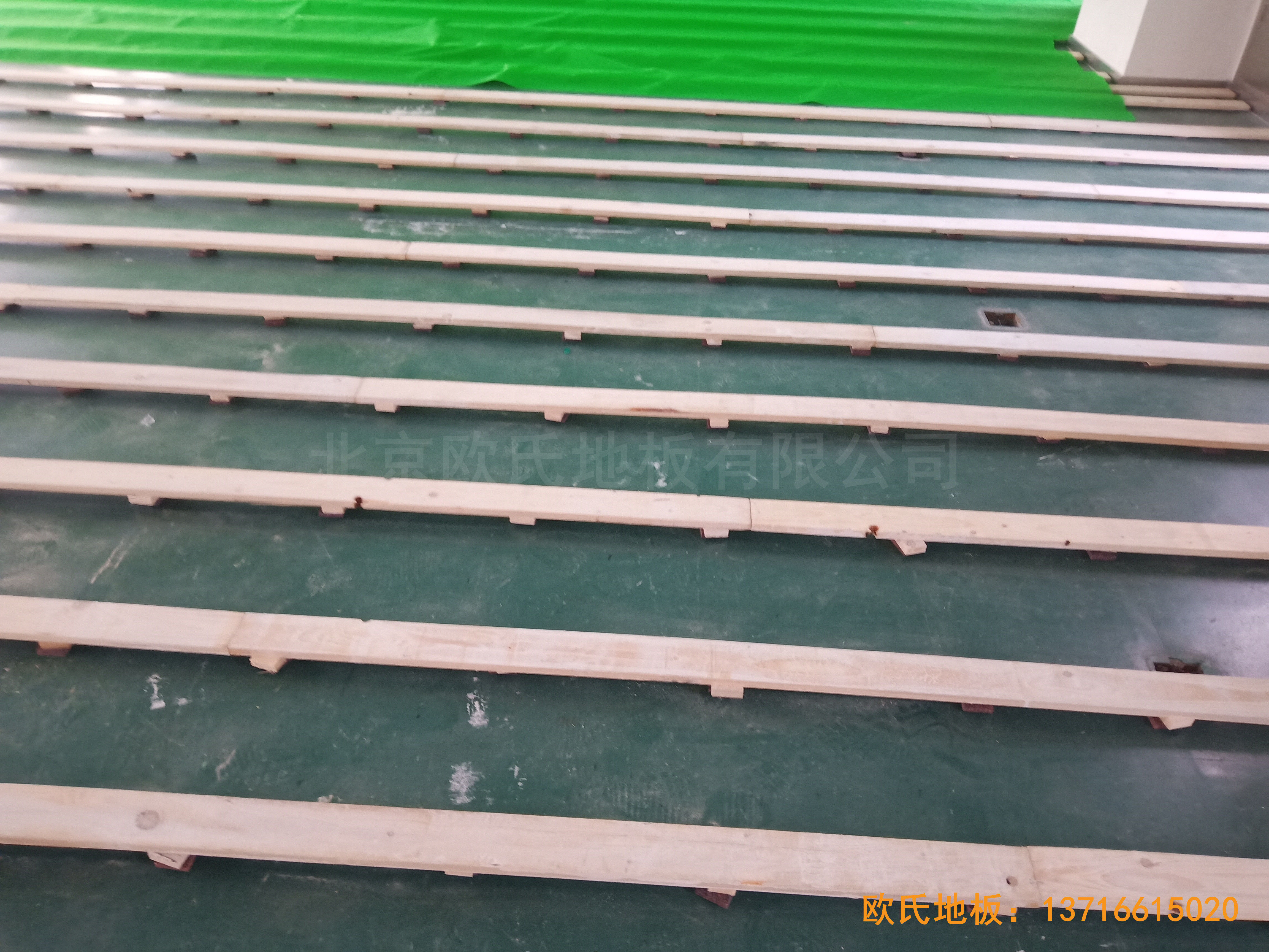 中國科學(xué)院技術(shù)研究所運動館運動木地板鋪設(shè)案例2