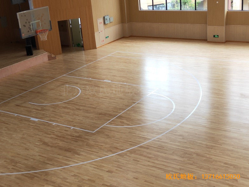 杭州高中啟成校區籃球館運動地板施工案例5