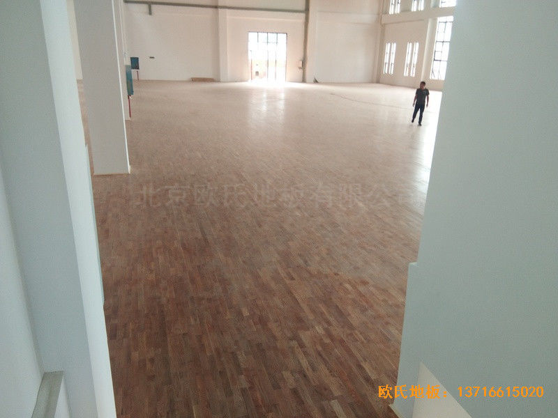 長沙開福區福鑫苑幼兒園運動館體育木地板施工案例2