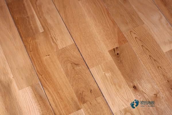 籃球場(chǎng)實(shí)木地板施工2