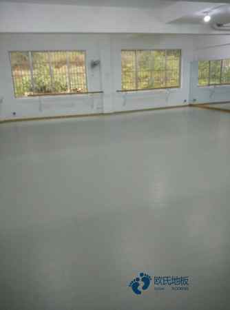 室內籃球館木地板多少錢一平方1