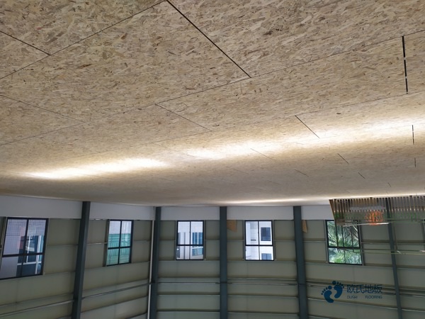 國(guó)產(chǎn)運(yùn)動(dòng)籃球木地板施工價(jià)格